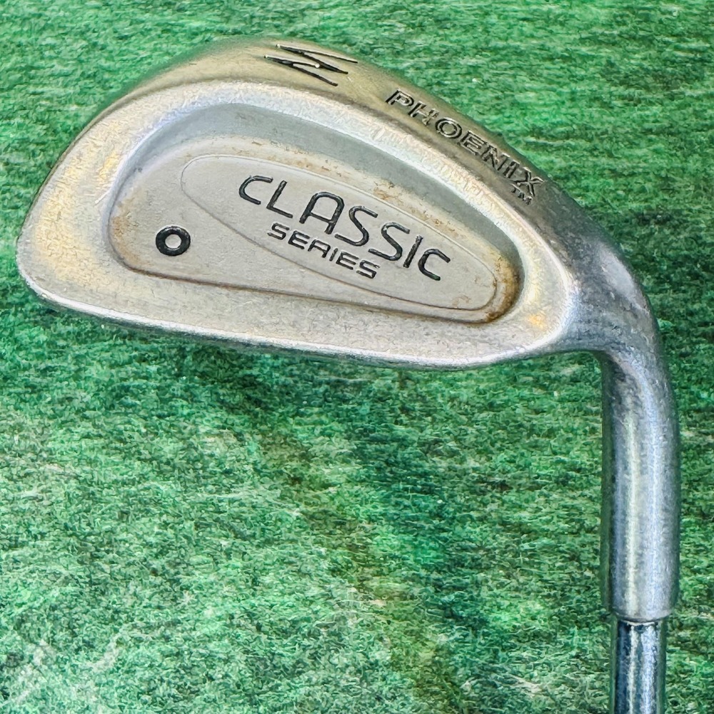 Vintage Classic Series M Wedge Mens RH Steel Shaft Golf Club Silver Phoenix